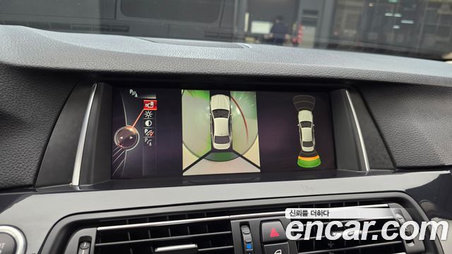 BMW 5 Series (F10) 520d xDrive M Aero Dynamic 2016 — фото 15
