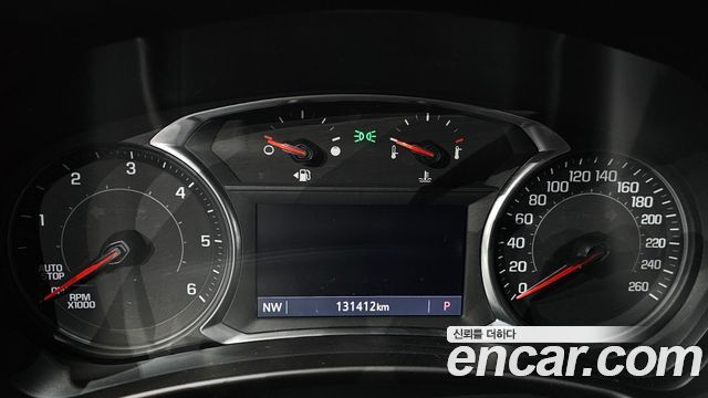 Chevrolet Equinox 2WD Premier 2019 — фото 8