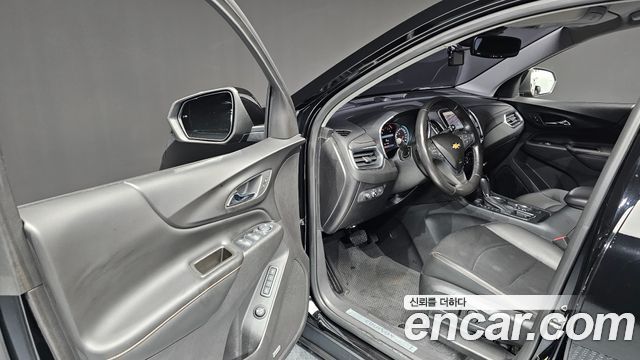 Chevrolet Equinox 2WD Premier 2019 — фото 10
