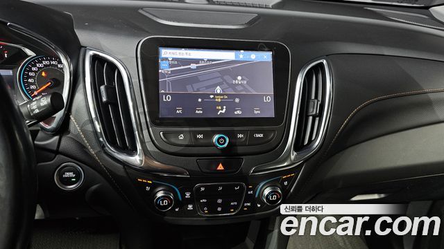 Chevrolet Equinox 2WD Premier 2019 — фото 13