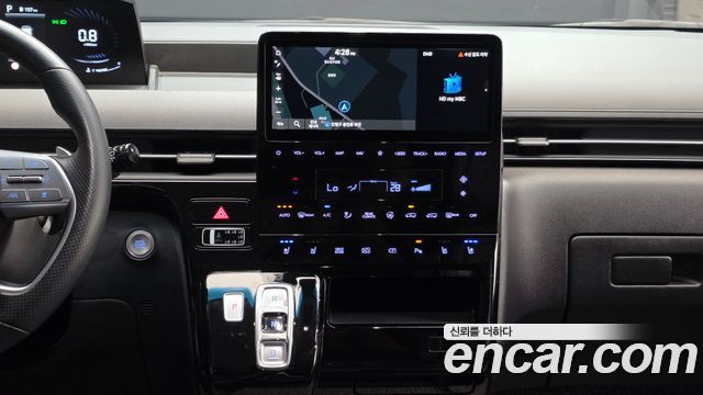 Hyundai Staria Lounge 9-Seater Prestige 2022 — фото 13