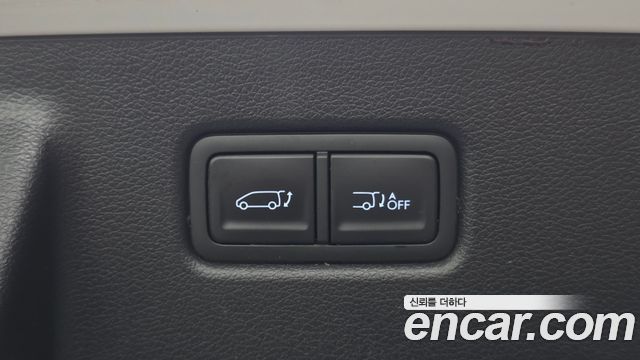 Hyundai Staria Lounge 9-Seater Prestige 2022 — фото 19
