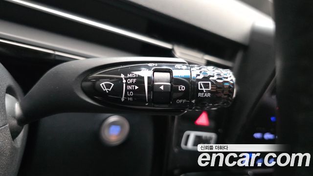 Hyundai Staria Lounge 9-Seater Prestige 2022 — фото 27