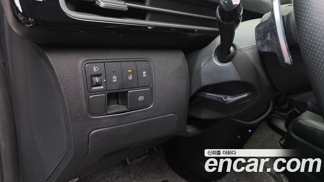 Hyundai Staria Lounge 9-Seater Prestige 2022 — фото 29