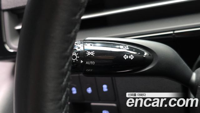 Hyundai Staria Lounge 9-Seater Prestige 2022 — фото 34