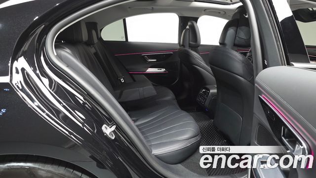 Mercedes-Benz E-Class (W214) E200 Avantgarde 2025 — фото 11