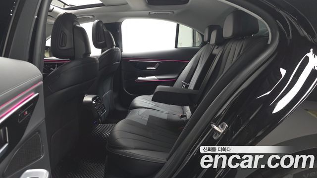 Mercedes-Benz E-Class (W214) E200 Avantgarde 2025 — фото 12