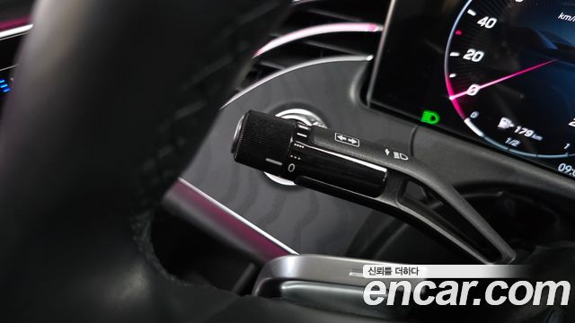 Mercedes-Benz E-Class (W214) E200 Avantgarde 2025 — фото 35