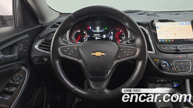 Chevrolet Malibu 1.3 Turbo Premier 2019 — фото 16