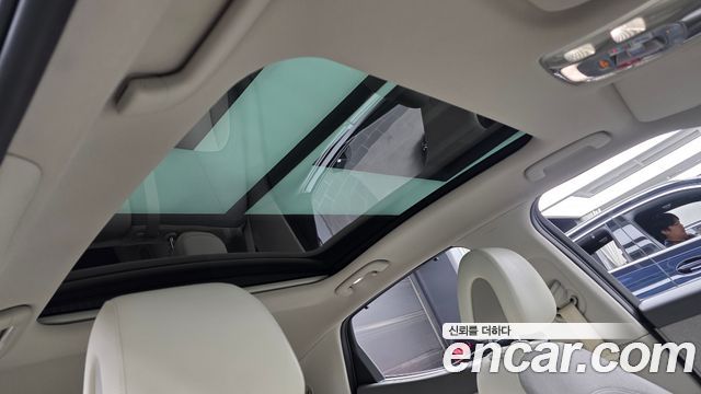 Genesis GV60 Standard 2022 — фото 17