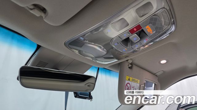 Genesis GV60 Standard 2022 — фото 34