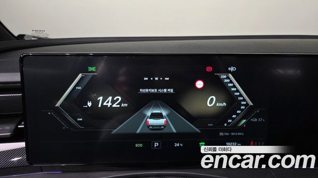 KG Mobility (SsangYong) Musso EV (O100) Black Edge AWD 2026 — фото 8