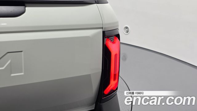 KG Mobility (SsangYong) Musso EV (O100) Black Edge AWD 2026 — фото 23