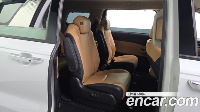 Kia Carnival (IV) Diesel 9-Seater Noblesse 2023 — фото 11