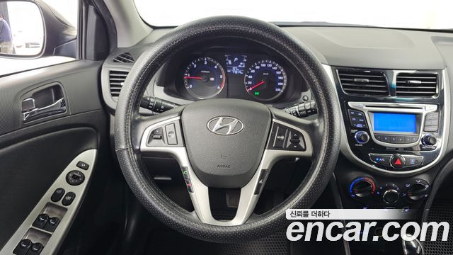 Hyundai Accent (New) Diesel WIT 1.6 VGT Modern 2014 — фото 13