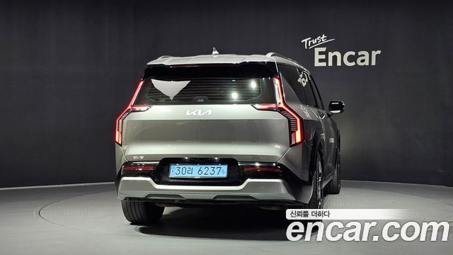 Kia EV9 Long Range 4WD Earth 2024 — фото 4