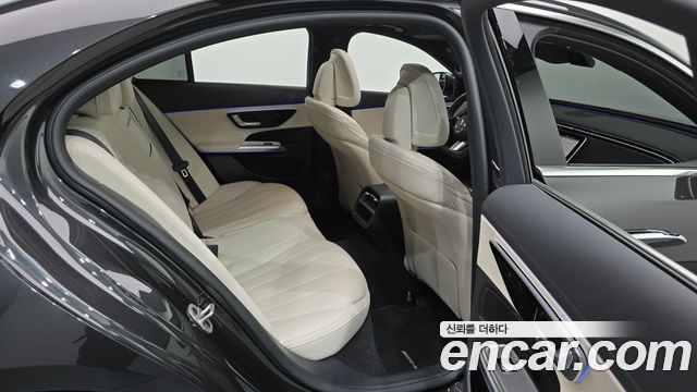Mercedes-Benz E-Class (W214) E200 AMG Line 2026 — фото 11