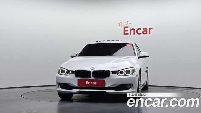 BMW 3 Series (F30) 320i 2012 — фото 3