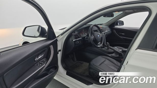 BMW 3 Series (F30) 320i 2012 — фото 10
