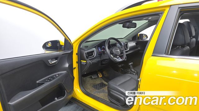 Kia Stonic Diesel 1.6 Prestige 2018 — фото 10