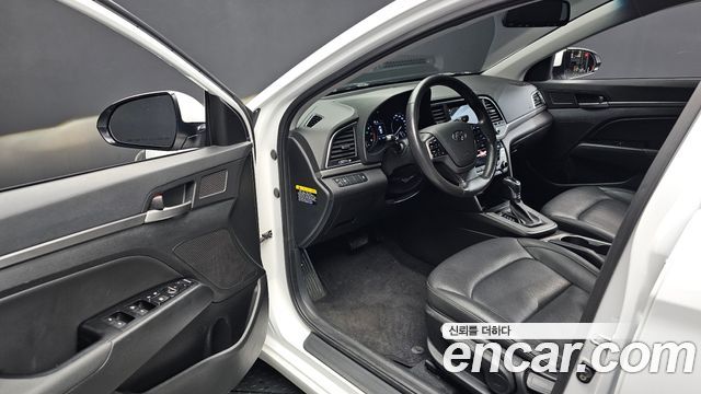 Hyundai Avante (AD) 1.6 GDI Modern special 2016 — фото 10