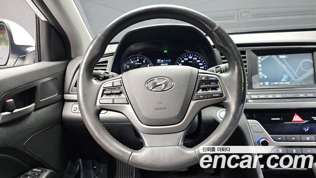 Hyundai Avante (AD) 1.6 GDI Modern special 2016 — фото 13