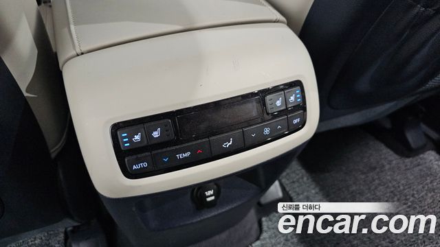 Hyundai Palisade Diesel 2.2 2WD Prestige 2019 — фото 31