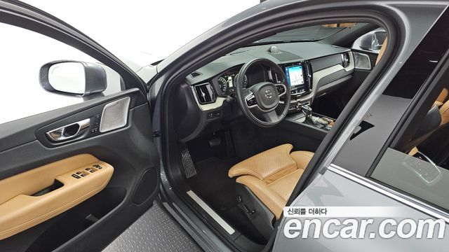 Volvo XC60 (II) D5 Inscription 2019 — фото 15
