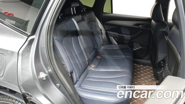 Renault Korea Grand Koleos 1.5 E-TECH Iconic 2WD 2025 — фото 12