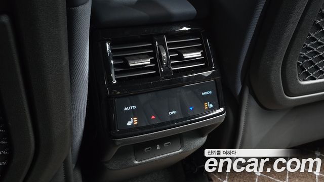 Renault Korea Grand Koleos 1.5 E-TECH Iconic 2WD 2025 — фото 35