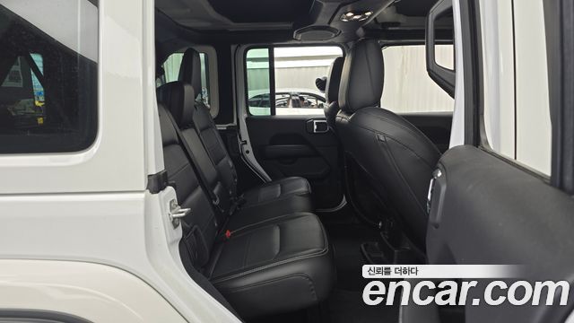 Jeep Wrangler (JL) 2.0 Overland 4Door 2022 — фото 11