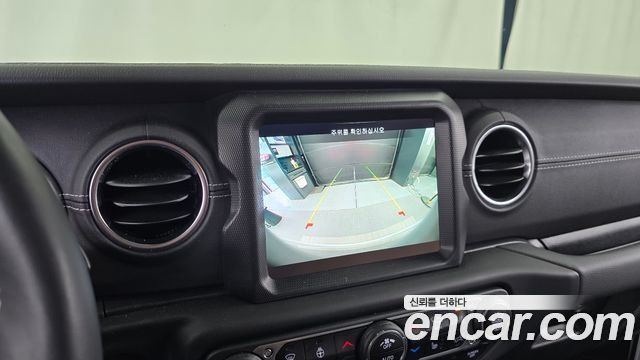 Jeep Wrangler (JL) 2.0 Overland 4Door 2022 — фото 15