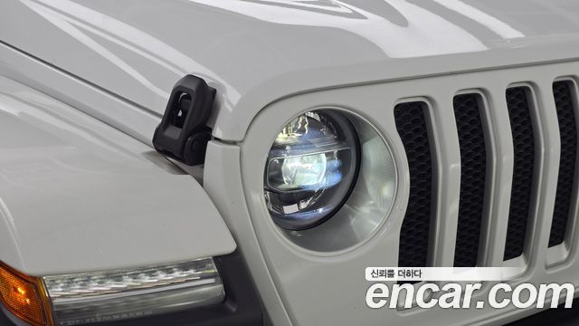 Jeep Wrangler (JL) 2.0 Overland 4Door 2022 — фото 22