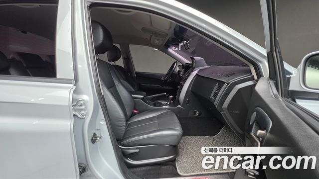 KG Mobility (SsangYong) Korando Sport Extreme 4WD 2016 — фото 10