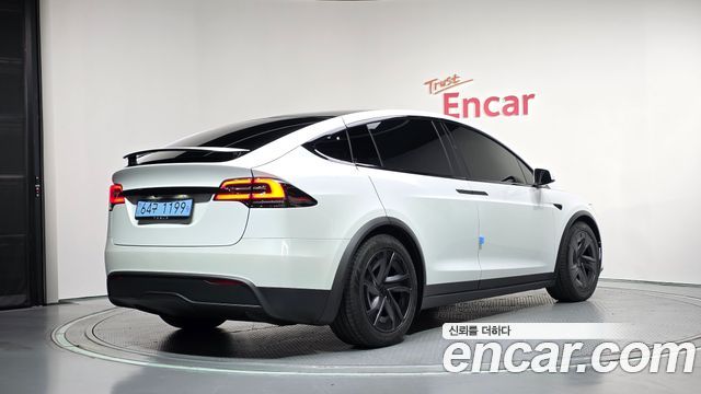 Tesla Model X AWD 2026 — фото 2