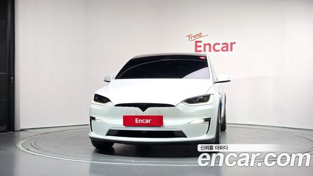 Tesla Model X AWD 2026 — фото 3