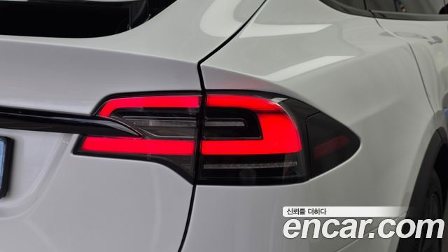 Tesla Model X AWD 2026 — фото 23