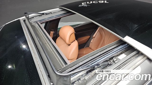 Genesis G80 (RG3) Gasoline 2.5 Turbo AWD 2024 — фото 30