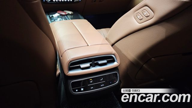 Genesis G80 (RG3) Gasoline 2.5 Turbo AWD 2024 — фото 35