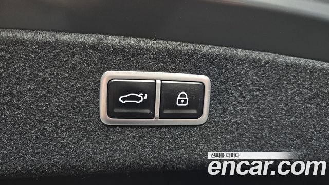 Genesis G80 (RG3) Gasoline 2.5 Turbo AWD 2024 — фото 38