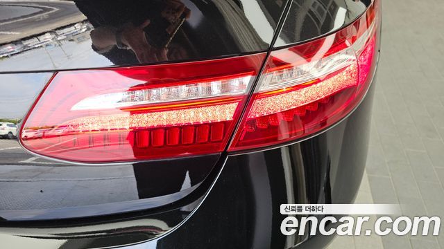 Mercedes-Benz E-Class (W213) E220d Coupe 2020 — фото 23