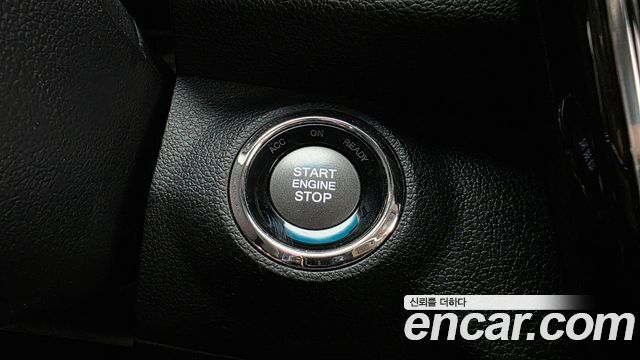 KG Mobility (SsangYong) Very New Tivoli Gasoline 1.5 2WD V3 2022 — фото 30