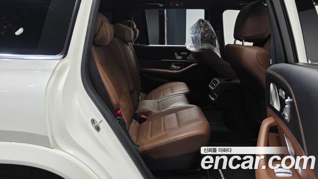 Mercedes-Benz GLS-Class (X167) GLS450 4MATIC 2025 — фото 12