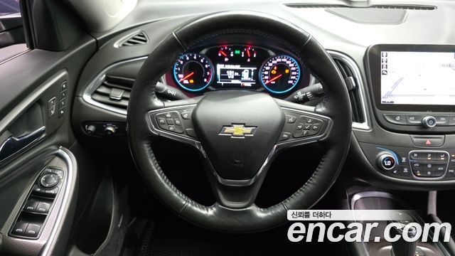 Chevrolet Malibu 1.5 Turbo LT Deluxe 2018 — фото 13