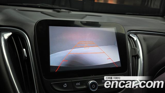 Chevrolet Malibu 1.5 Turbo LT Deluxe 2018 — фото 14