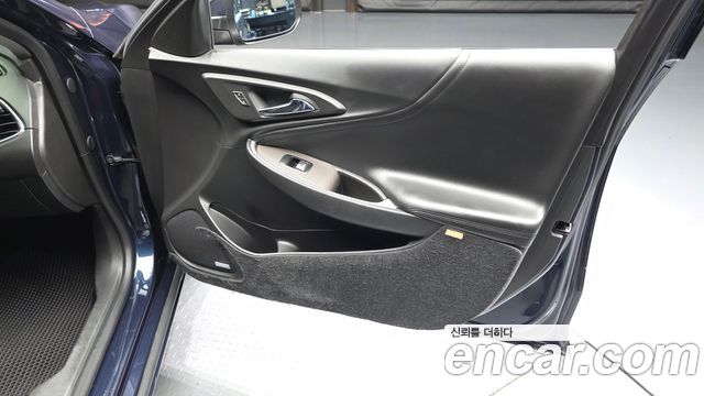 Chevrolet Malibu 1.5 Turbo LT Deluxe 2018 — фото 24