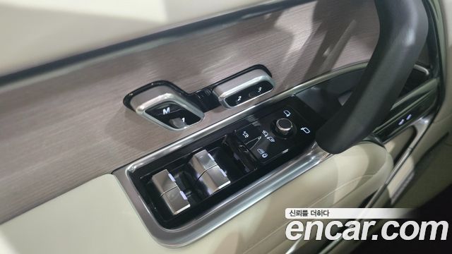 Land Rover Range Rover (V) D350 Autobiography Long Wheel Base 2025 — фото 18