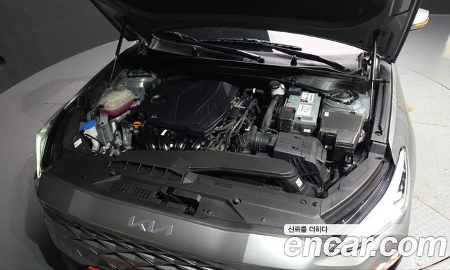 Kia K8 2.5 Gasoline 2WD Signature 2022 — фото 6