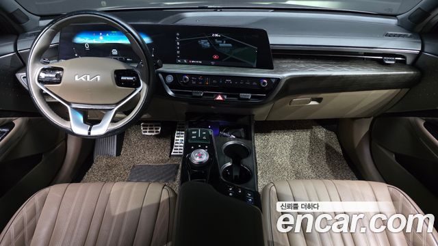 Kia K8 2.5 Gasoline 2WD Signature 2022 — фото 7