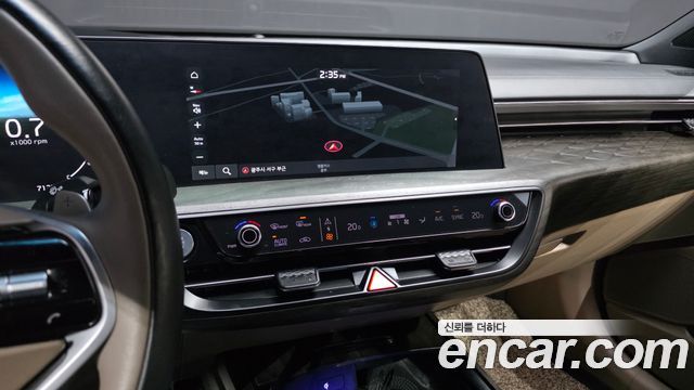 Kia K8 2.5 Gasoline 2WD Signature 2022 — фото 13
